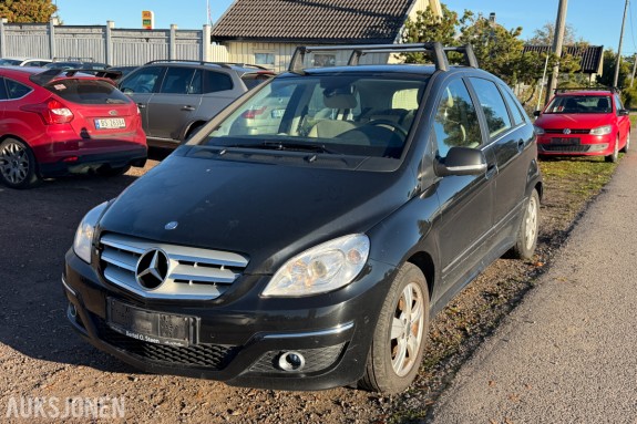 2010 Mercedes-Benz B 180 CDI - EU-Godkjent - 2,0 diesel 80 kW - automatgir - 141 979 km - hengerfeste - S/V Dekk