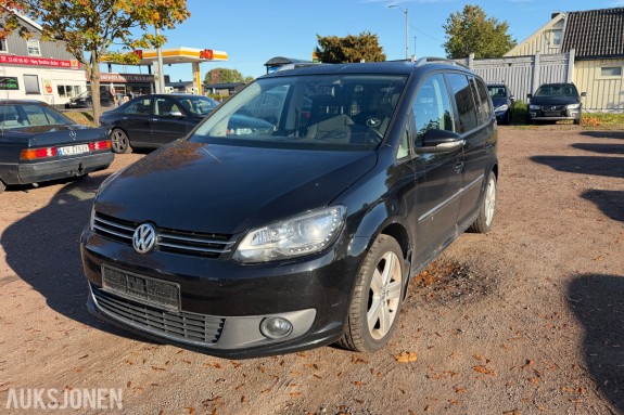 2011 Volkswagen Touran 1T - EU-Godkjent - varebil klasse 2 - 2,0 diesel 103 kW - automatgir - 142 404 km - Hengerfeste