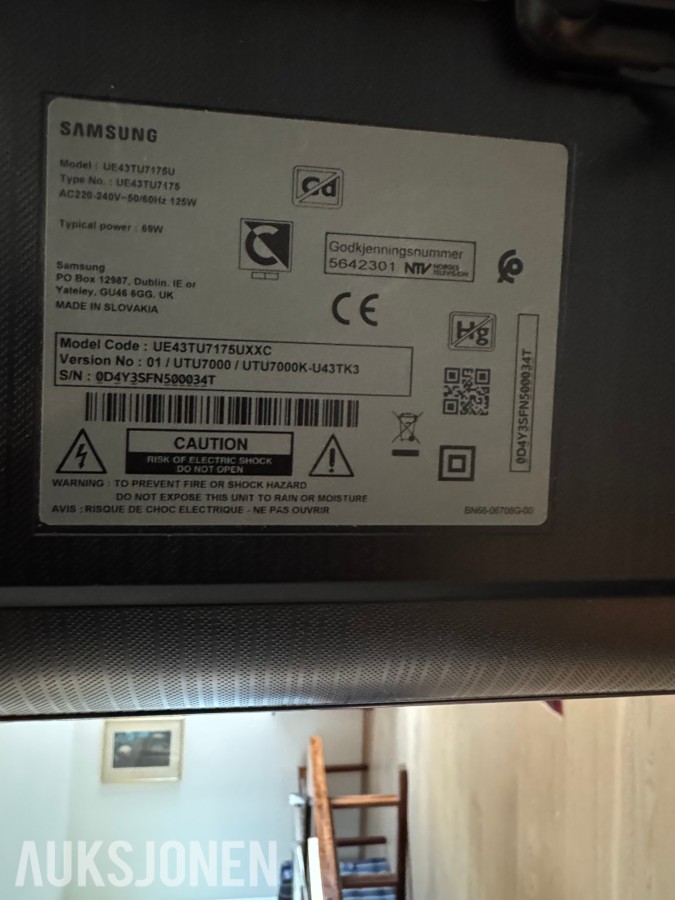 43" SAMSUNG TV