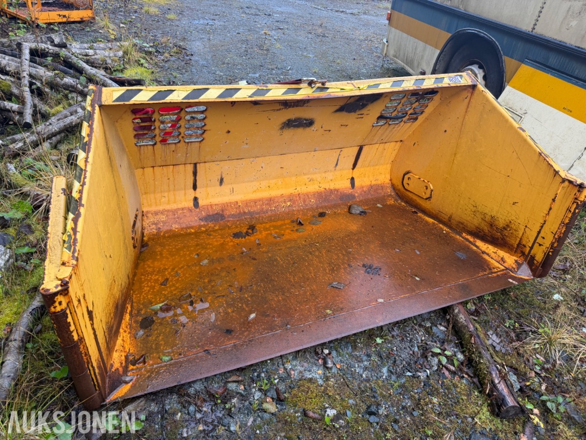 ROTE SLK15 siipilumikauha / snøskuffe 240 cm – rep.objekt