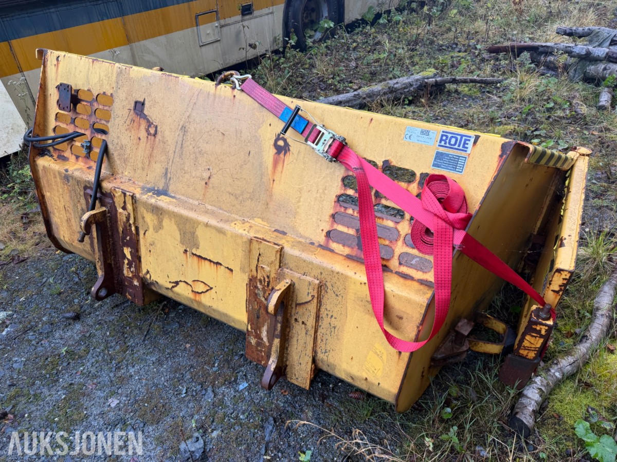 ROTE SLK15 siipilumikauha / snøskuffe 240 cm – rep.objekt