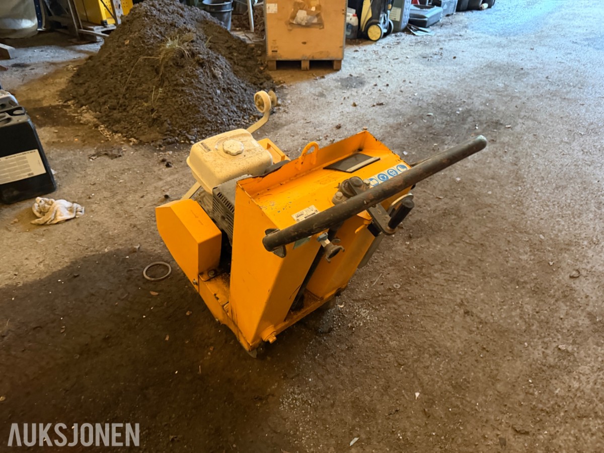 Euro Shatal CS502HD gulvsag / asfaltsag – bensin – med ekstra sagblad