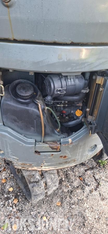 2006 Komatsu PC 14 R minigraver - MVA FRI