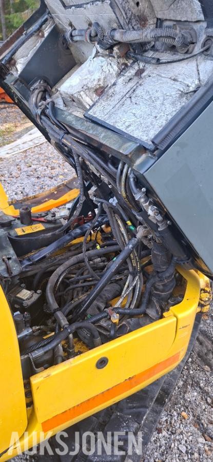 2006 Komatsu PC 14 R minigraver - MVA FRI