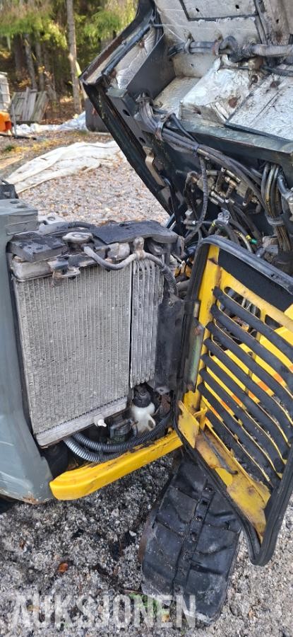 2006 Komatsu PC 14 R minigraver - MVA FRI
