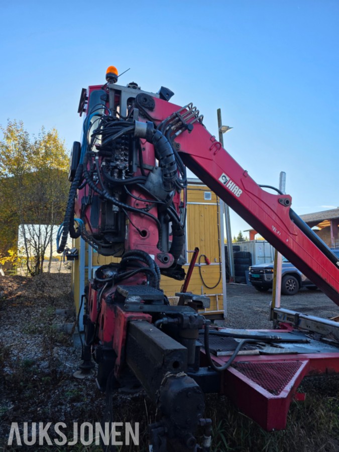 2013 Komplett tømmerpåbygg med HIAB kran på krokramme