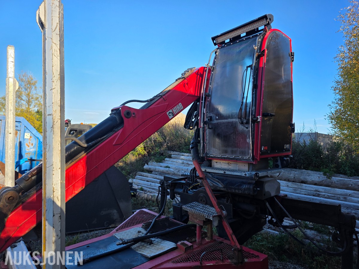 2013 Komplett tømmerpåbygg med HIAB kran på krokramme