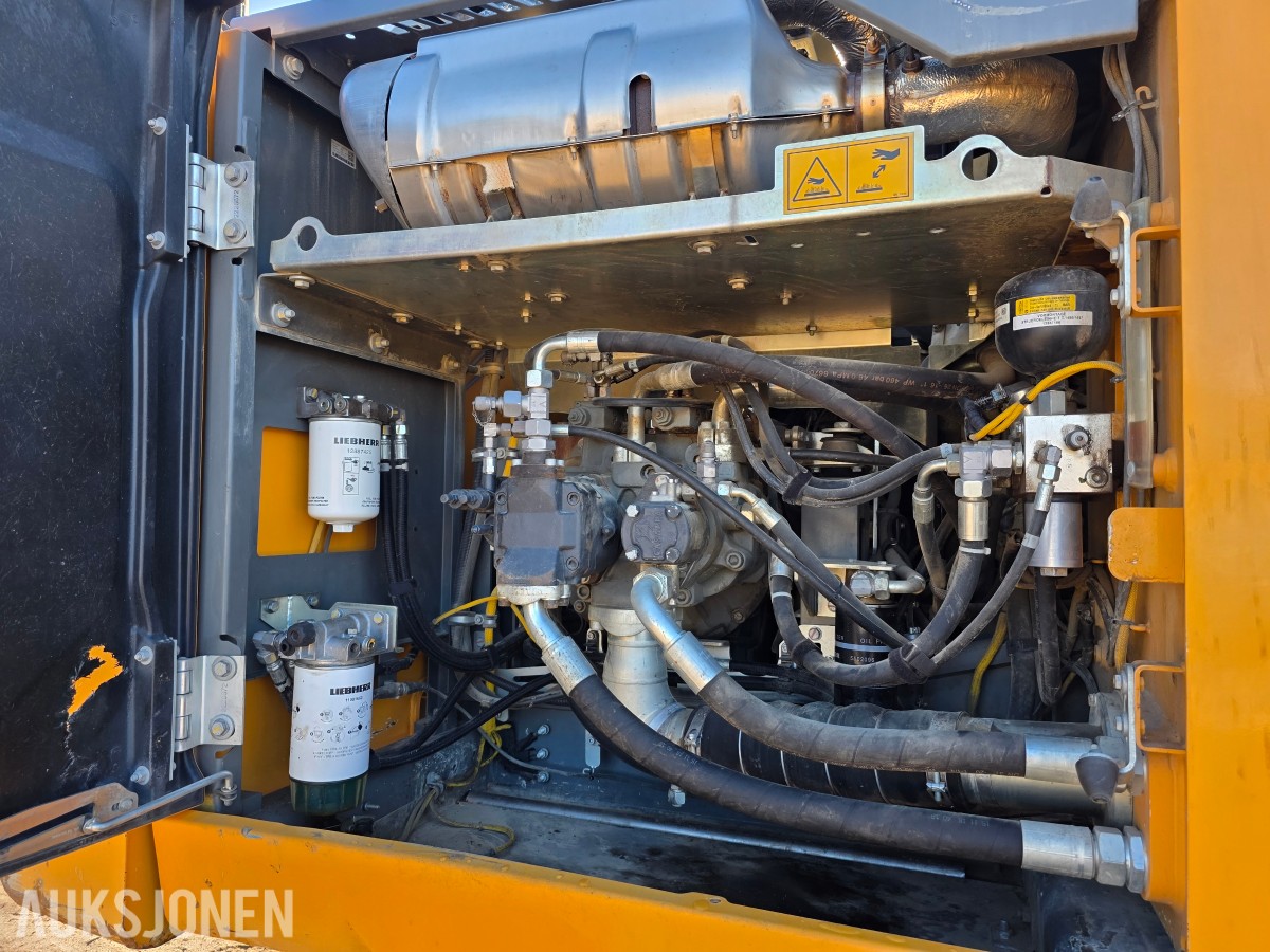 2020 Liebherr 924 beltegraver-sentralsmøring-leica gps-R8rototilt-nylig tatt service
