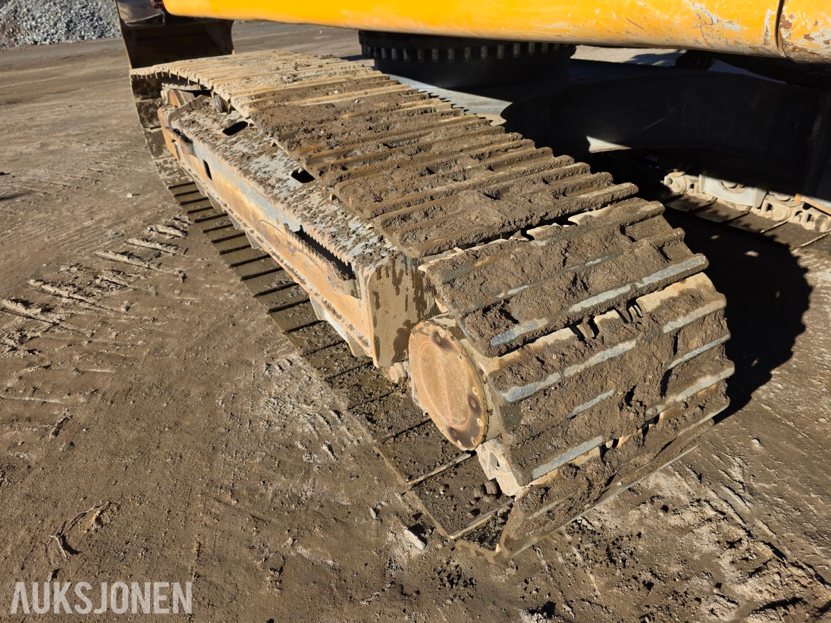 2020 Liebherr 924 beltegraver-sentralsmøring-leica gps-R8rototilt-nylig tatt service
