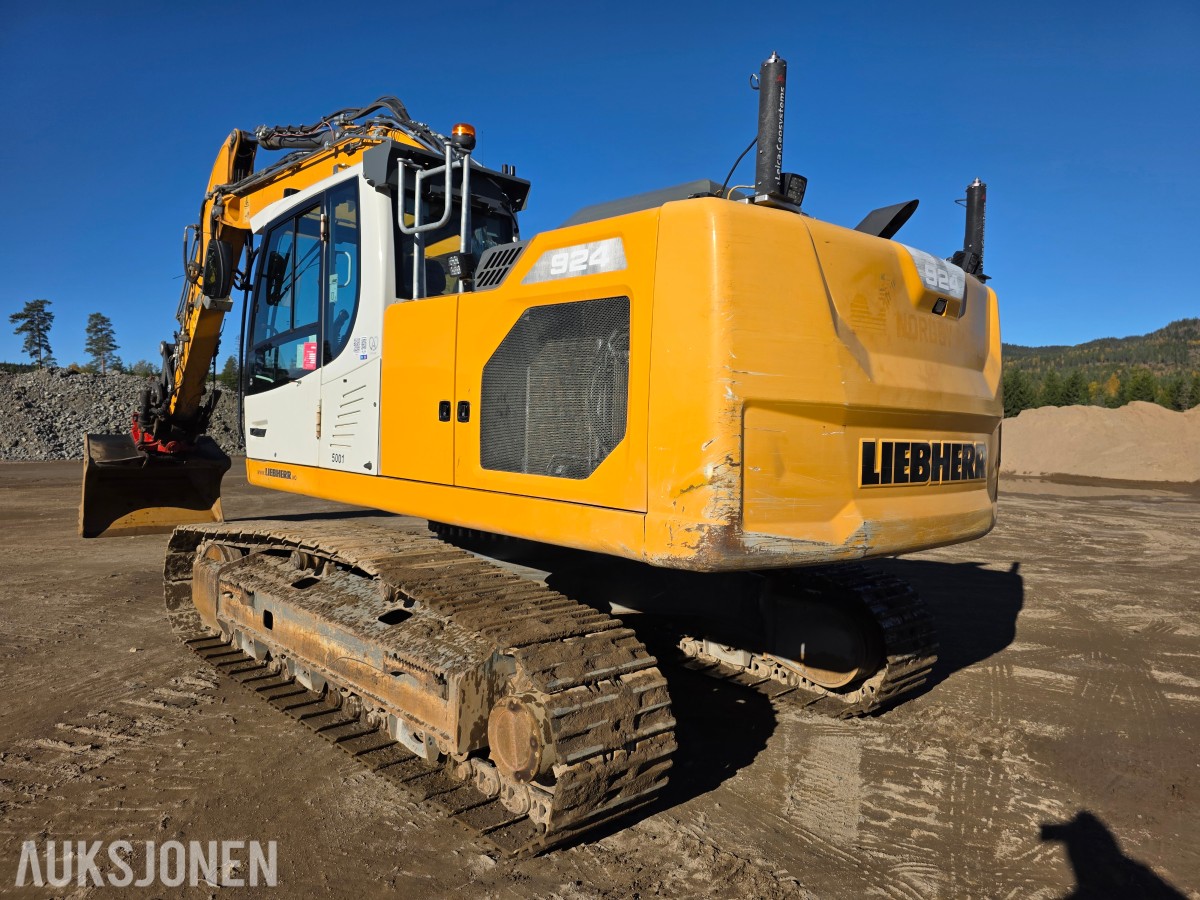 2020 Liebherr 924 beltegraver-sentralsmøring-leica gps-R8rototilt-nylig tatt service