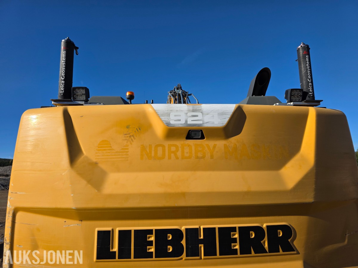 2020 Liebherr 924 beltegraver-sentralsmøring-leica gps-R8rototilt-nylig tatt service