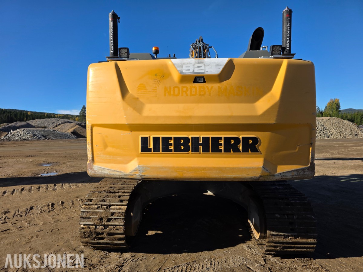 2020 Liebherr 924 beltegraver-sentralsmøring-leica gps-R8rototilt-nylig tatt service