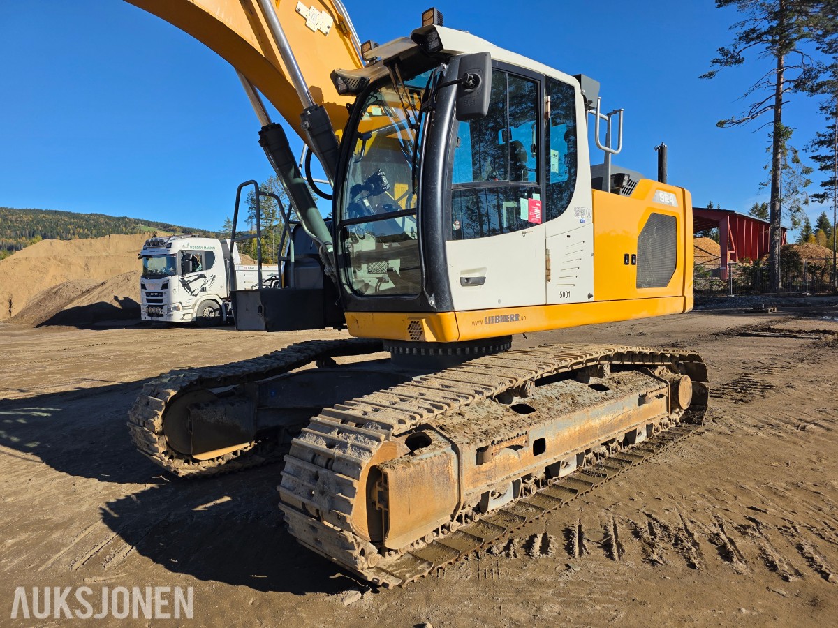 2020 Liebherr 924 beltegraver-sentralsmøring-leica gps-R8rototilt-nylig tatt service