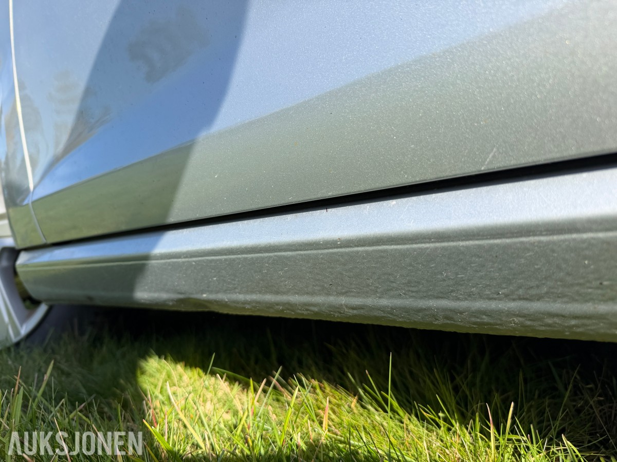 2015 Volkswagen GOLF 1.2-105 / Automat / Servicehefte / EU-OK 