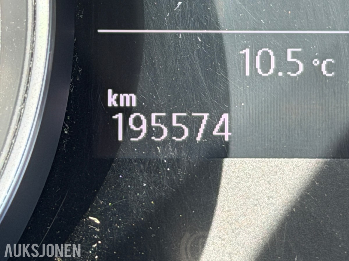 2015 Volkswagen GOLF 1.2-105 / Automat / Servicehefte / EU-OK 