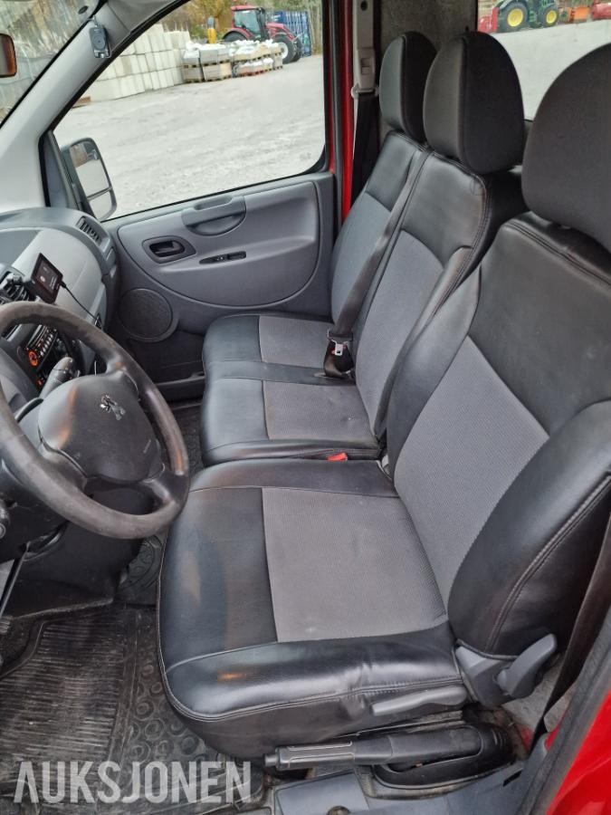 2011 Peugeot Expert 2.0 Diesel 120HK 4X4 Hengerfeste
