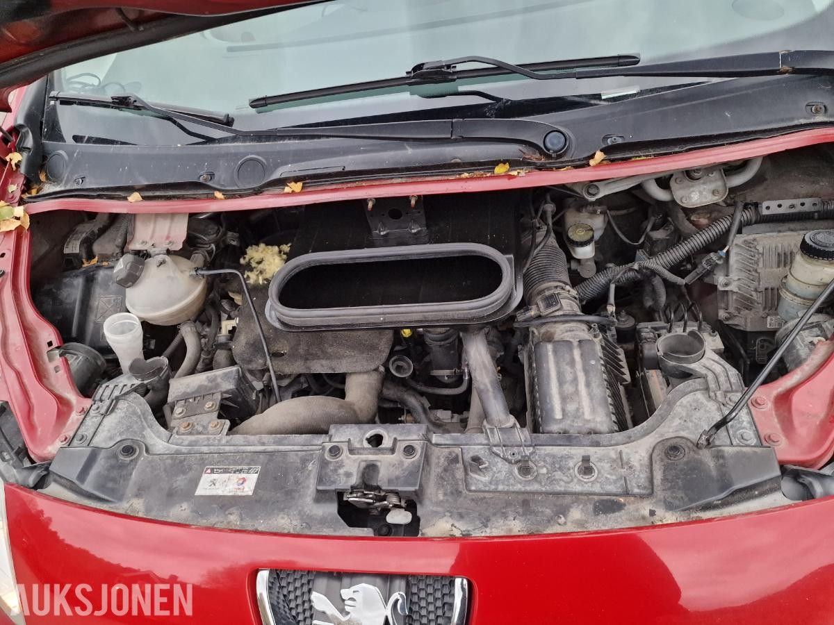 2011 Peugeot Expert 2.0 Diesel 120HK 4X4 Hengerfeste