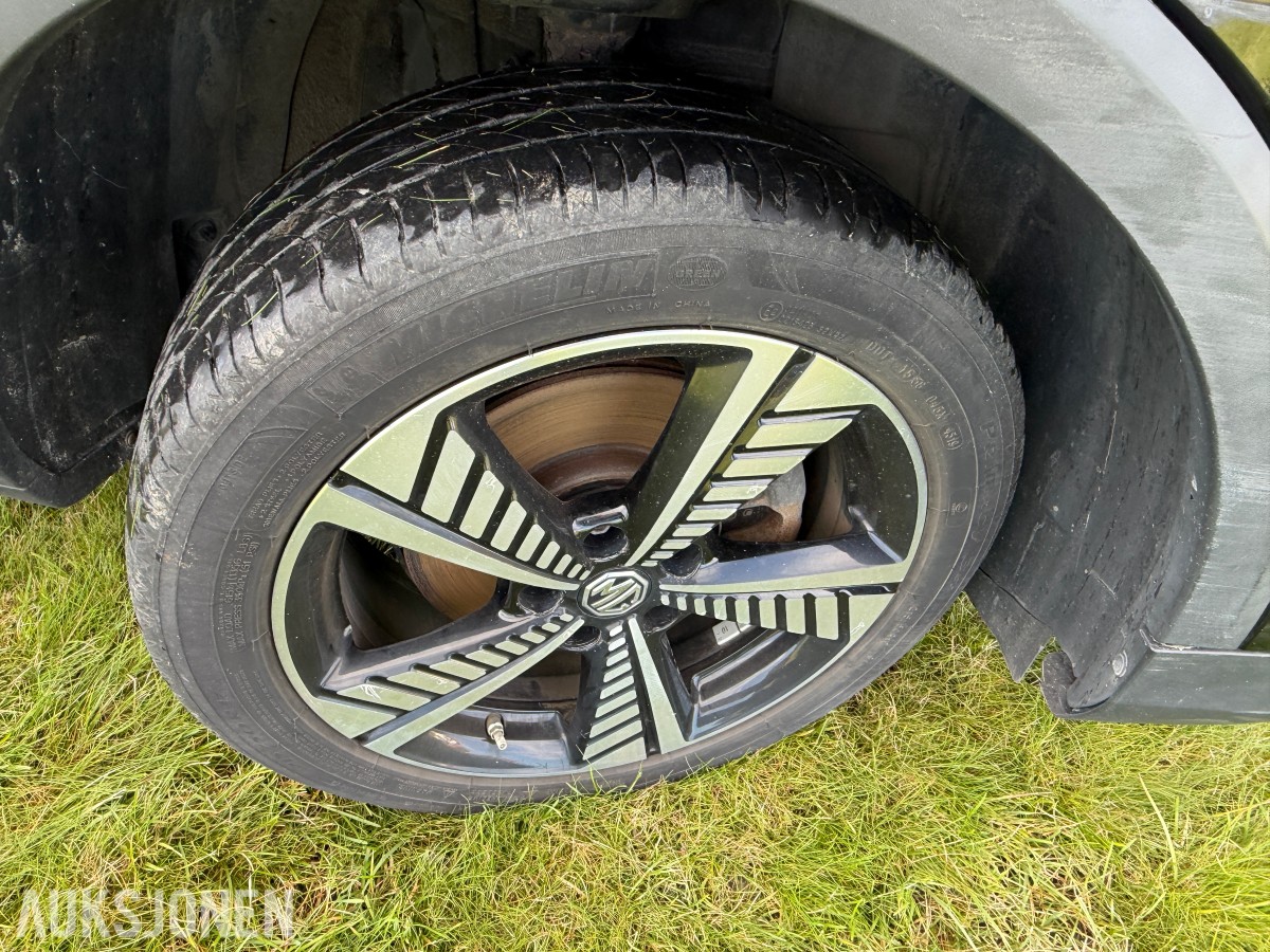 2020 MG ZS EV 143hk / servicehefte / EU-OK 