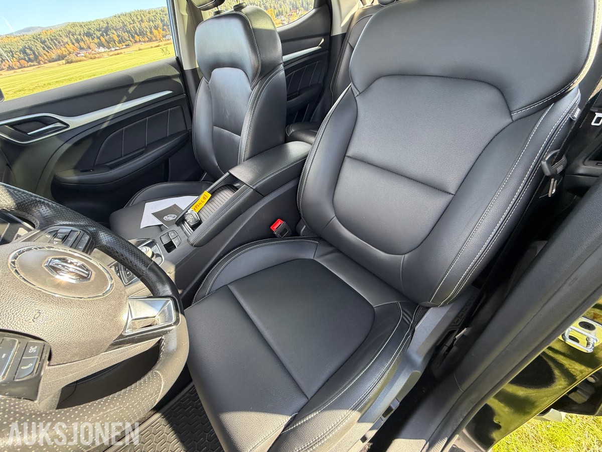 2020 MG ZS EV 143hk / servicehefte / EU-OK 