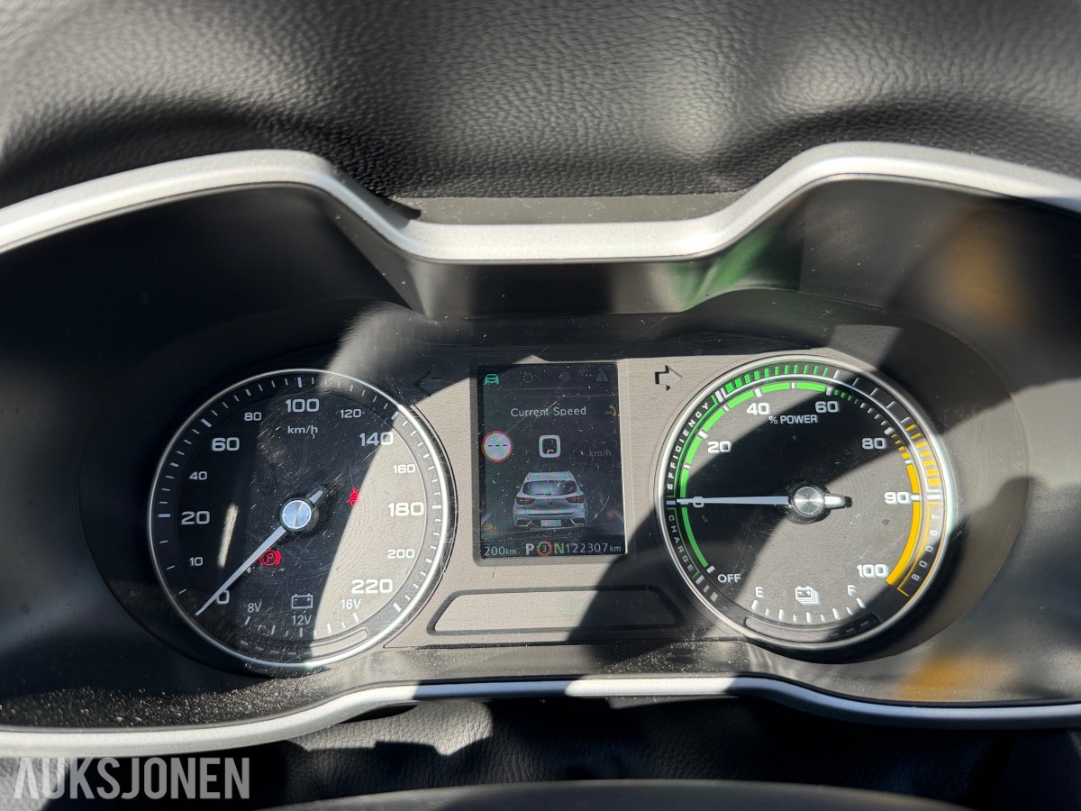 2020 MG ZS EV 143hk / servicehefte / EU-OK 