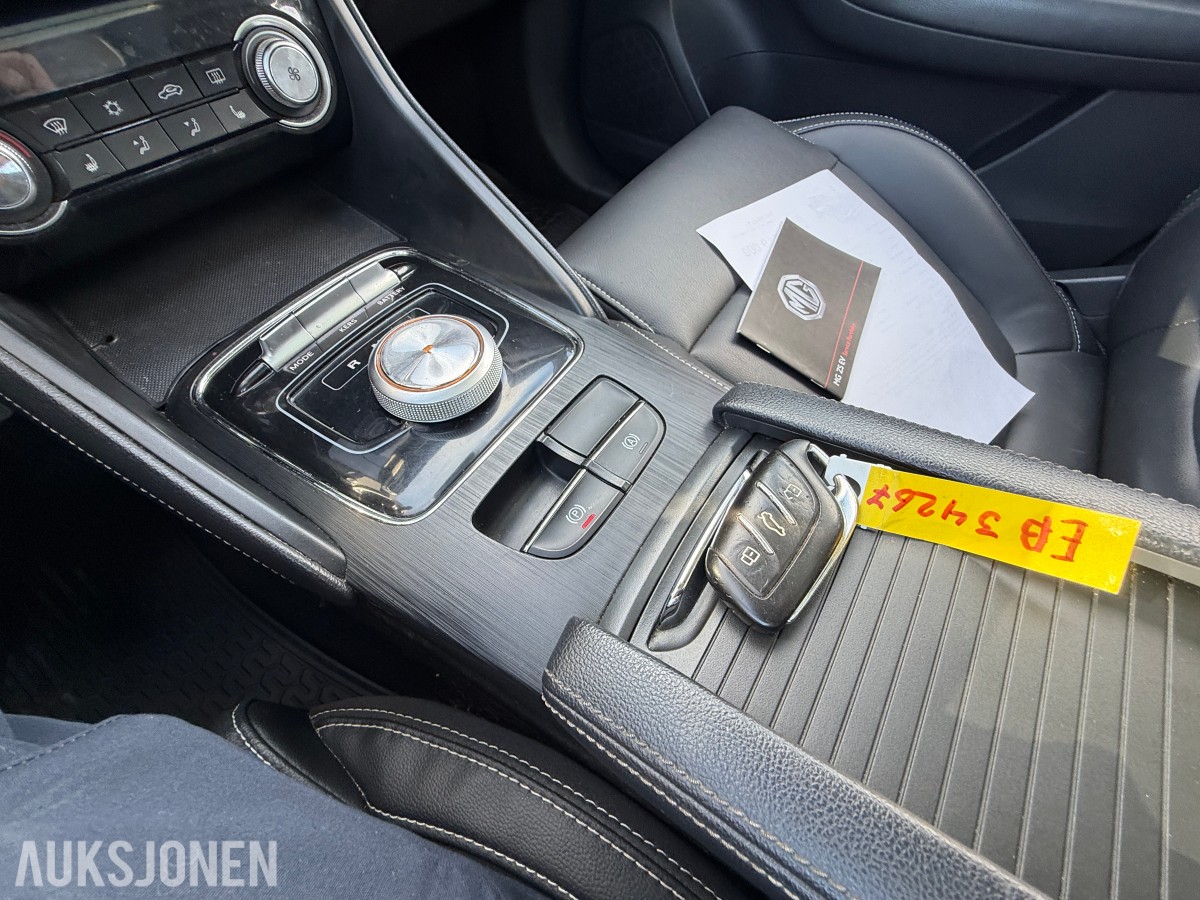2020 MG ZS EV 143hk / servicehefte / EU-OK 