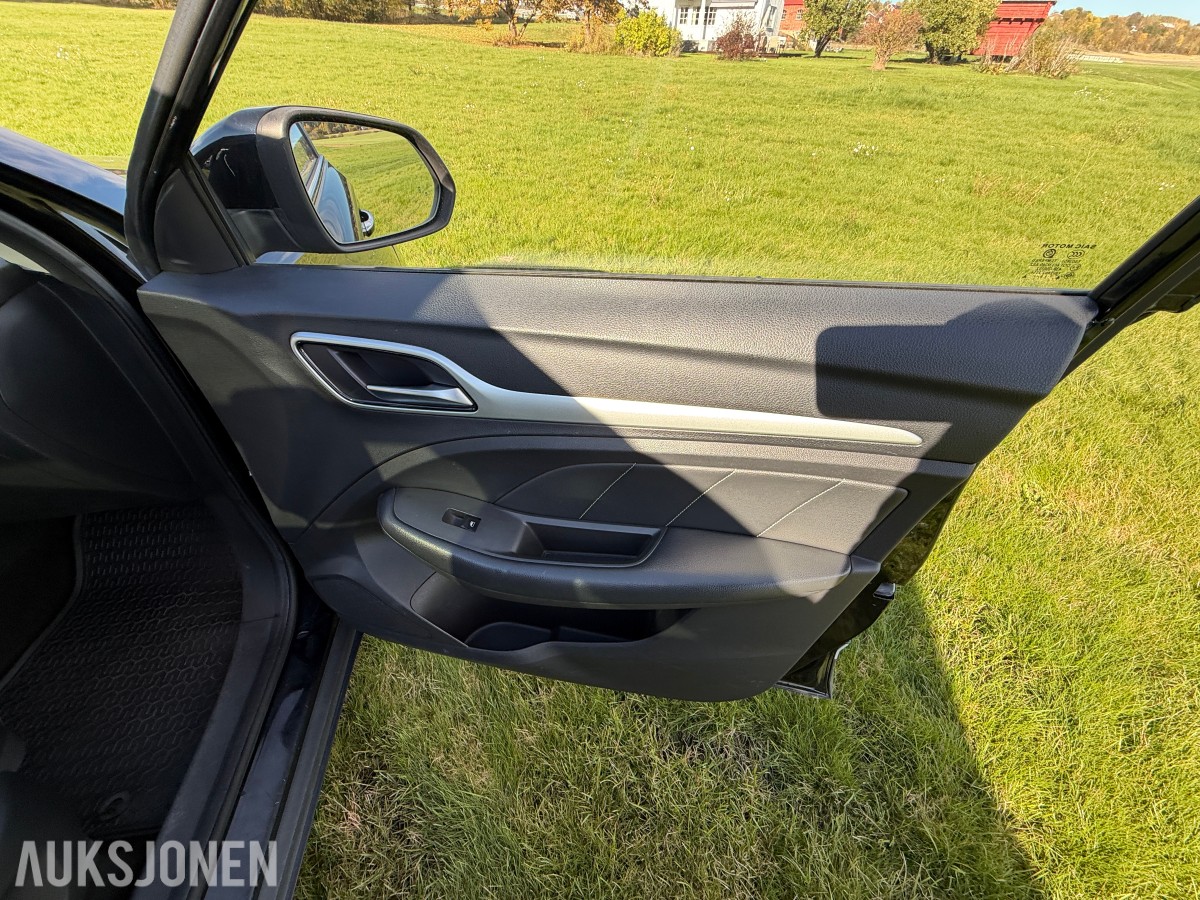2020 MG ZS EV 143hk / servicehefte / EU-OK 