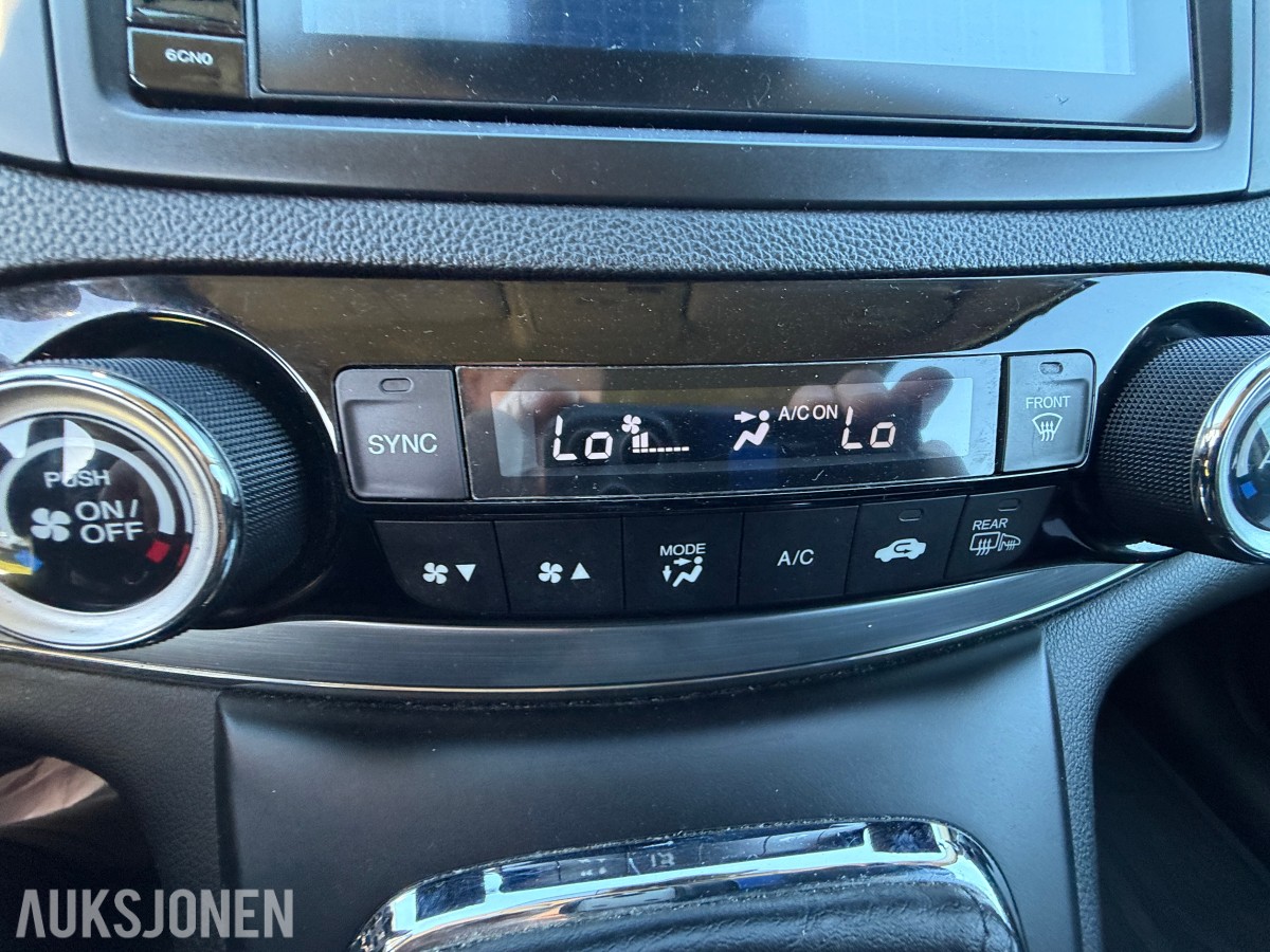 2015 Honda CR-V 1.6-120 D / Servicehefte / H.feste / EU-OK 