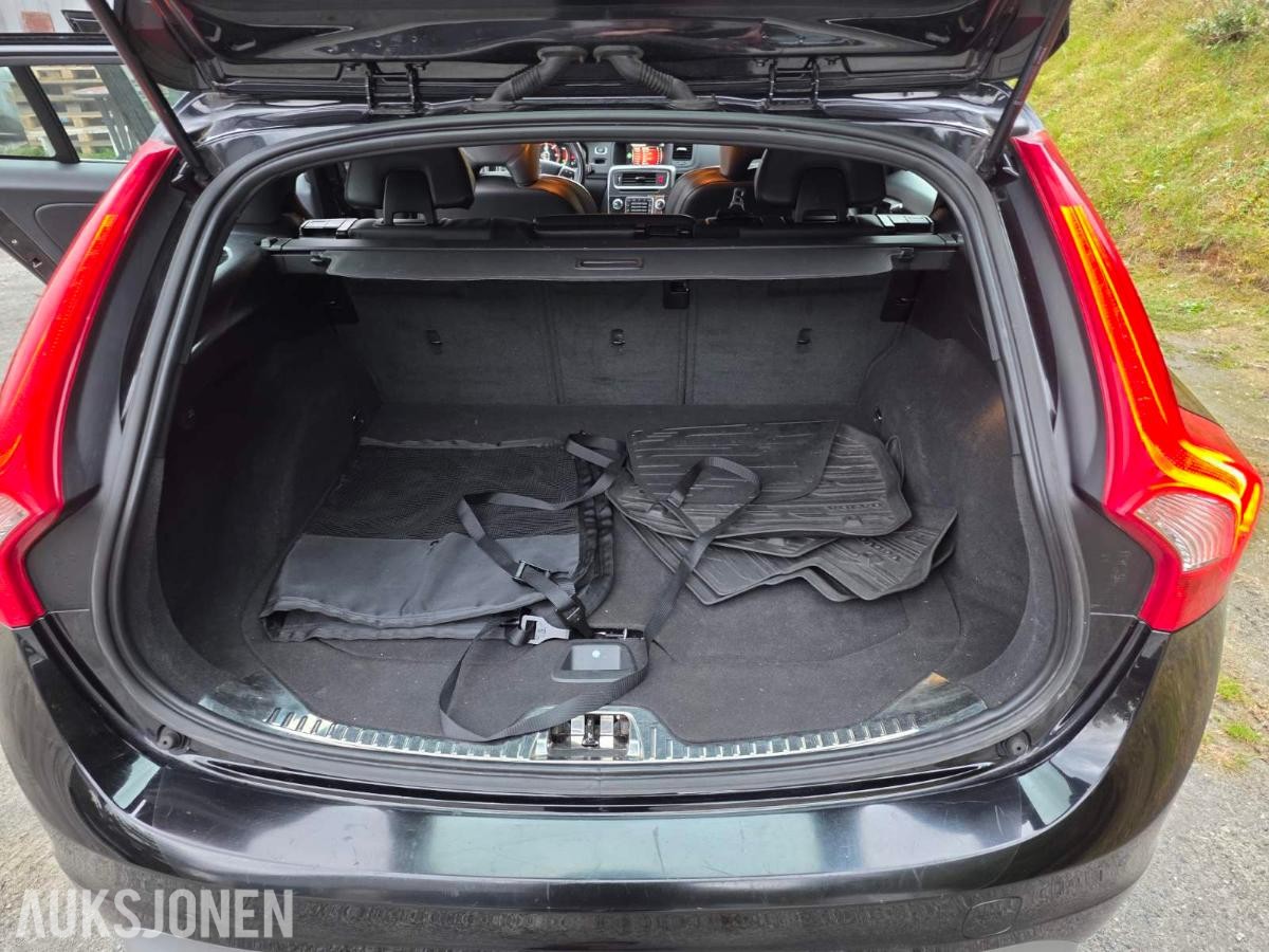 2018 VOLVO V60 D3 R-DESIGN AUTOMAT