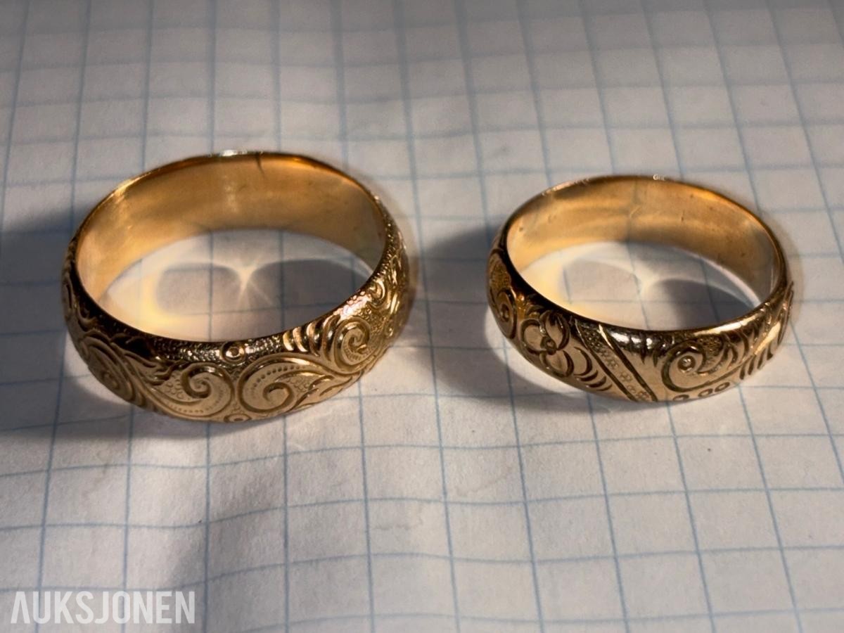 Unikt par håndgraverte 14K gifteringer ca. 1910–1915 – E.H. / J.R. – proveniens