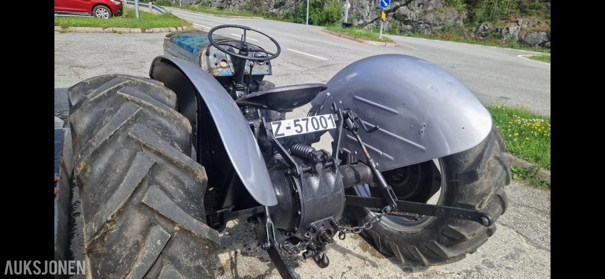 1971 Massey Ferguson tea20 