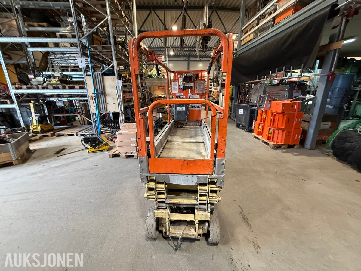 2011 JLG 1930ES sakseløft 7.72M