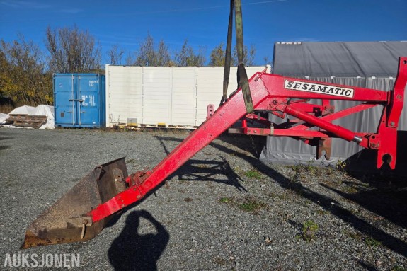 1978 Massey Ferguson MF 165 komplett laster med skuff