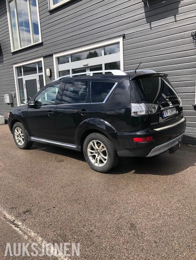 2010 Mitsubishi Outlander 2.2 156hk 4WD automat 7 seter