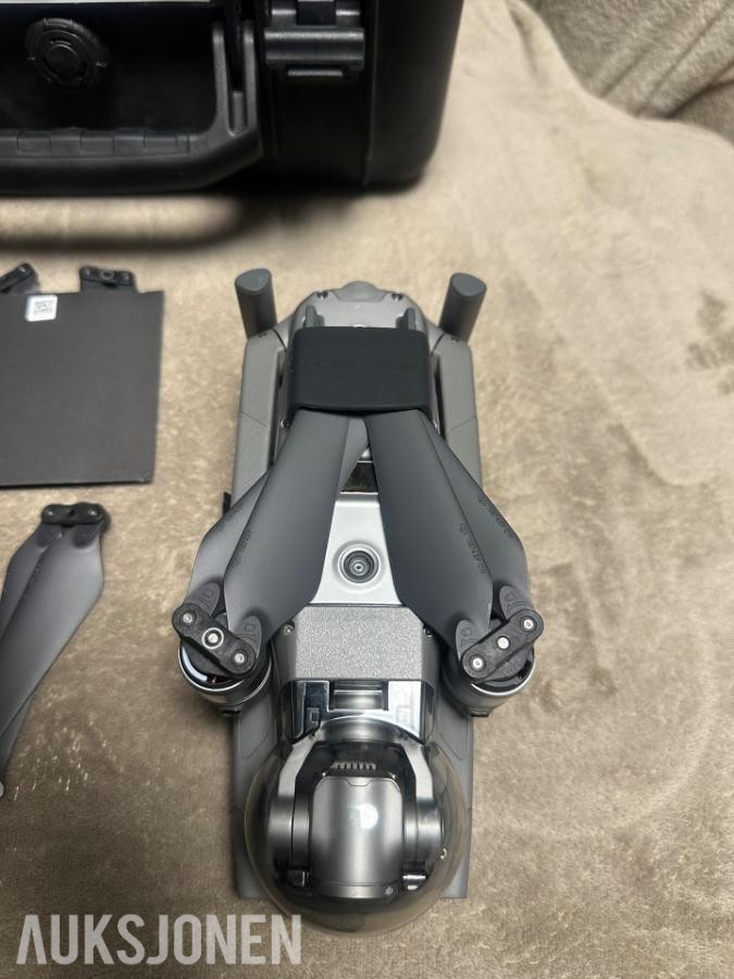 2023 DJI MAVIC 2 ZOOM - FLY MORE COMBO