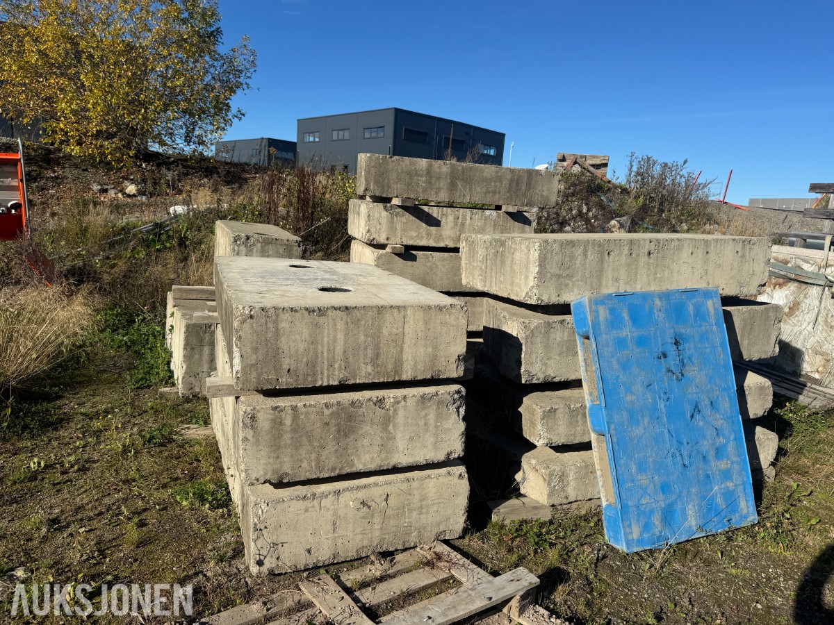 Betongelementer og isopor Forskjellige str
