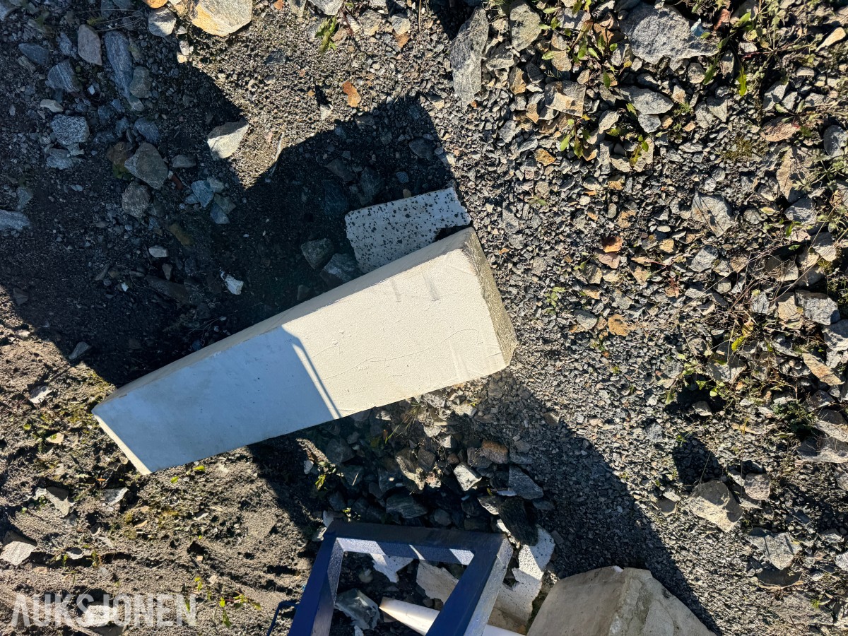 Betongelementer og isopor Forskjellige str