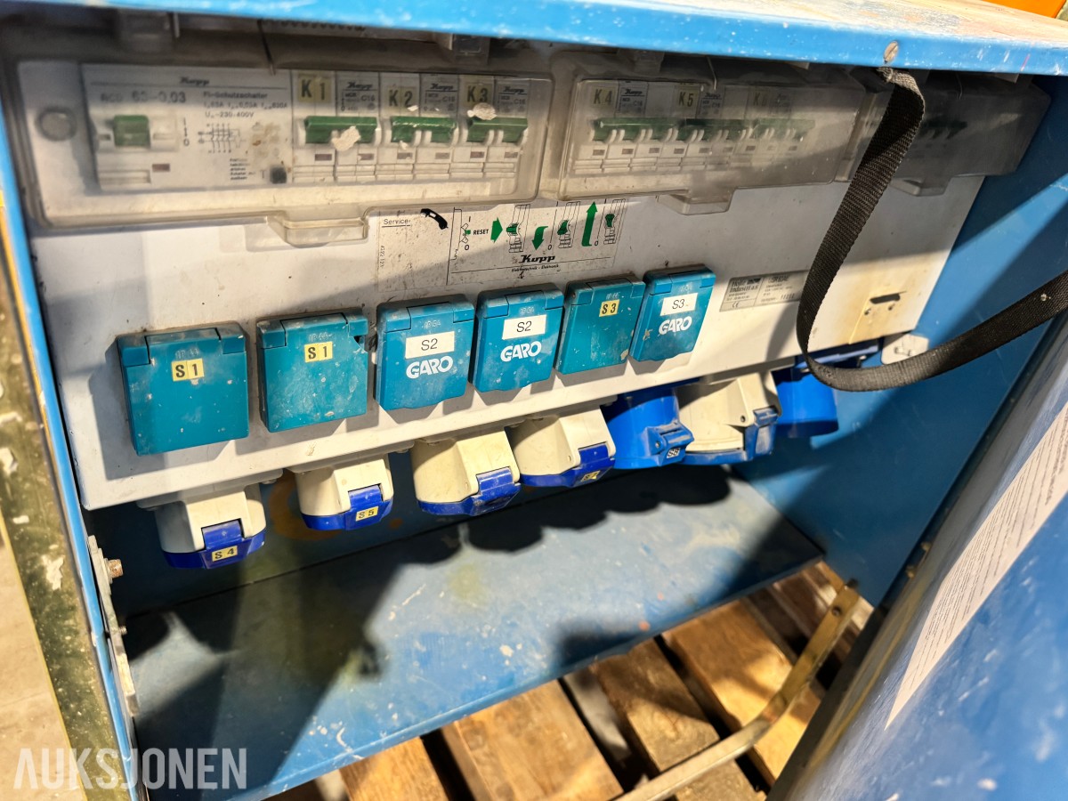 6 stk EL-sentraler byggestrøm skap 230 Volt