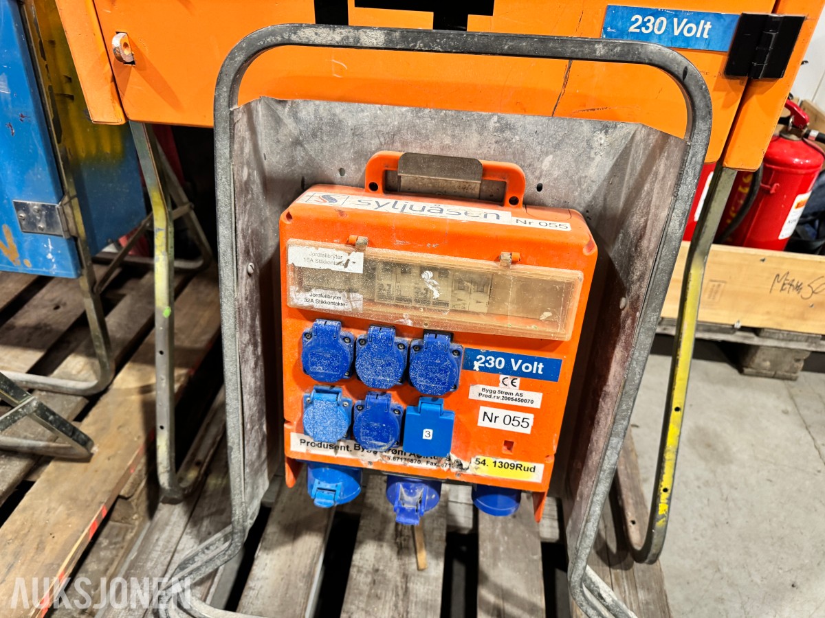 6 stk EL-sentraler byggestrøm skap 230 Volt