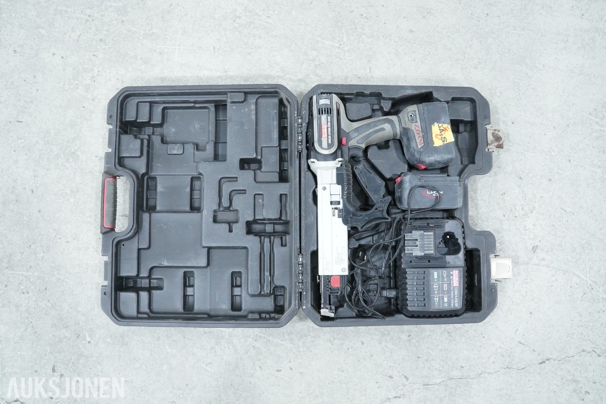 NIKO SA55 COMBI skruautomat og Hilti HDM 330 utpresseapparat