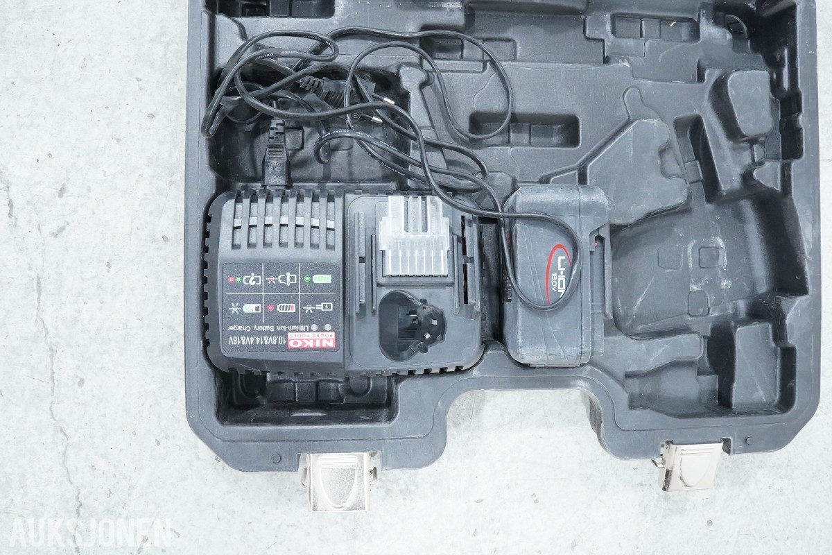 NIKO SA55 COMBI skruautomat og Hilti HDM 330 utpresseapparat