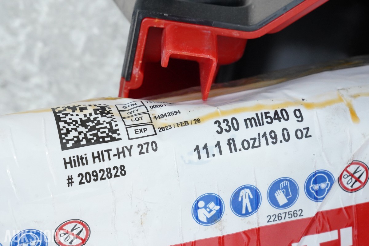 NIKO SA55 COMBI skruautomat og Hilti HDM 330 utpresseapparat