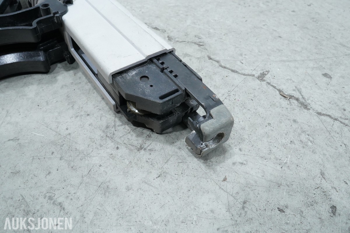 NIKO SA55 COMBI skruautomat og Hilti HDM 330 utpresseapparat