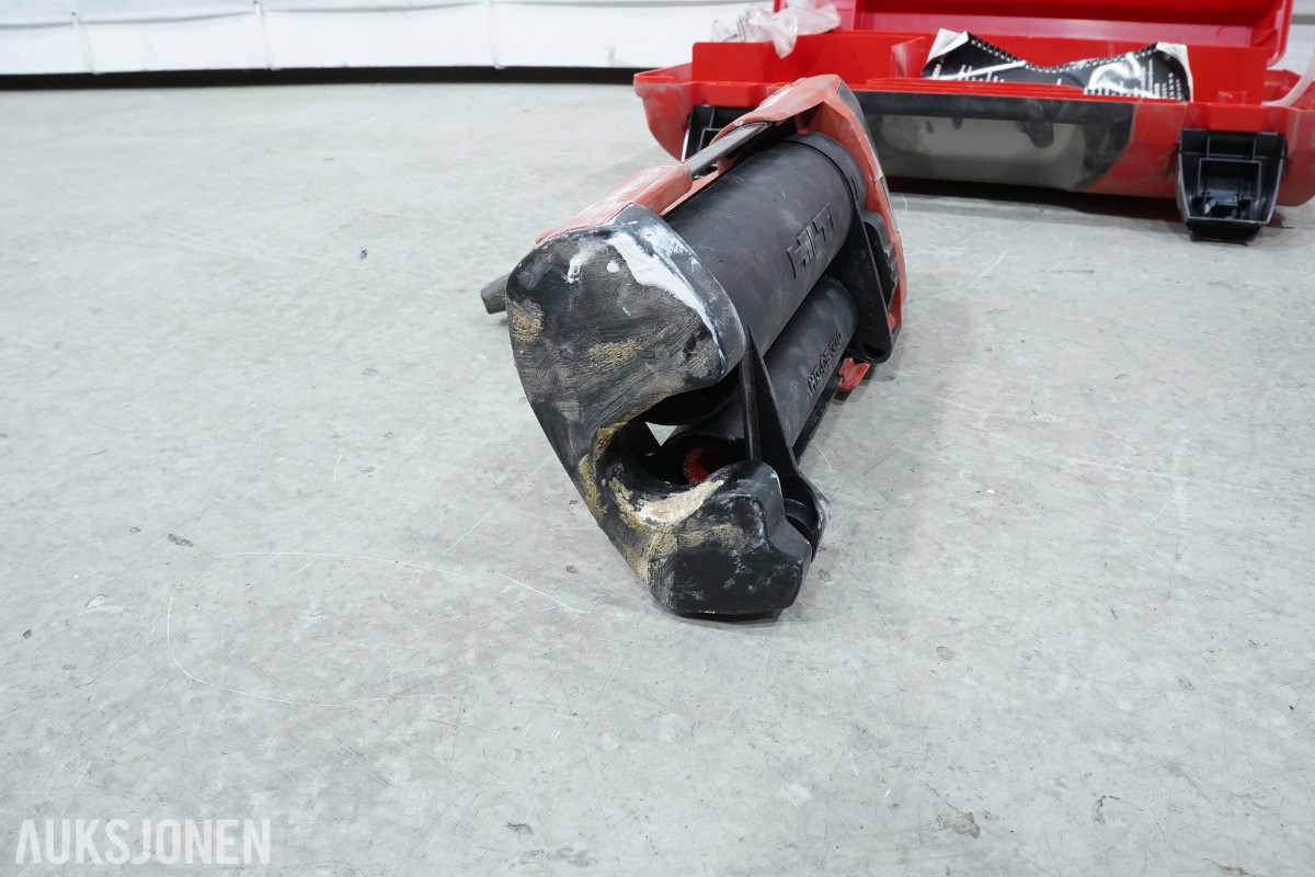 NIKO SA55 COMBI skruautomat og Hilti HDM 330 utpresseapparat