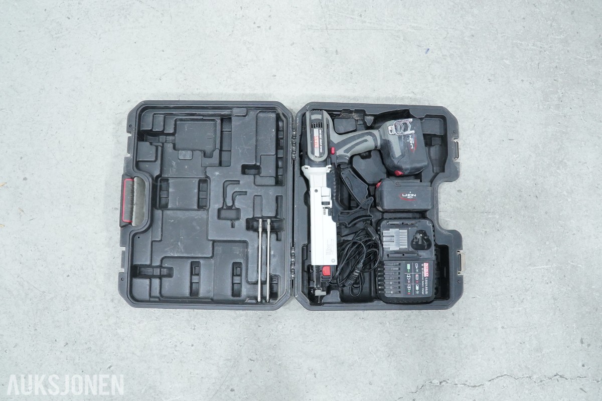 NIKO SA55 COMBI skruautomat og Hilti HDM 330 utpresseapparat