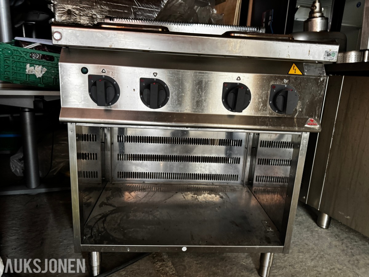 Berto`s E7PQ4M 10,4 KW 4 plater kokeplate