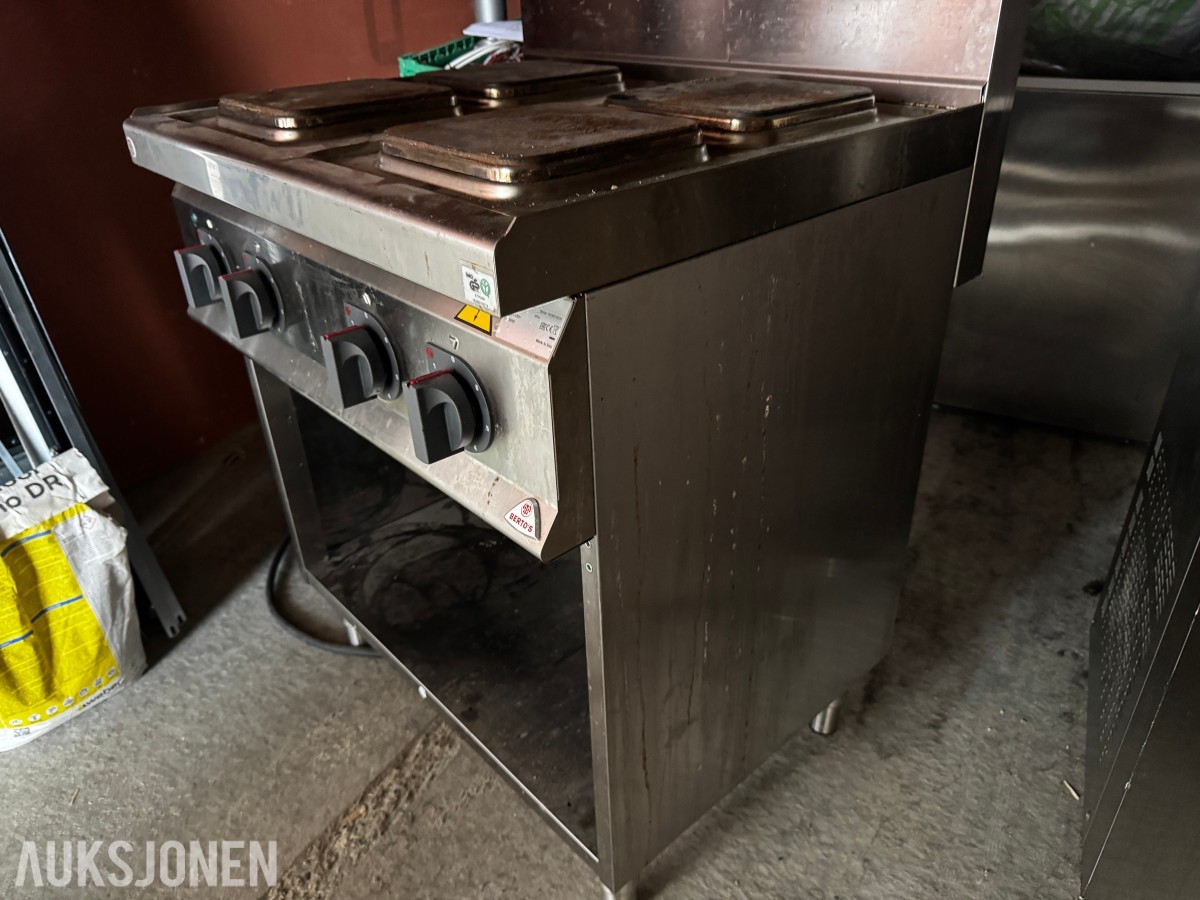 Berto`s E7PQ4M 10,4 KW 4 plater kokeplate