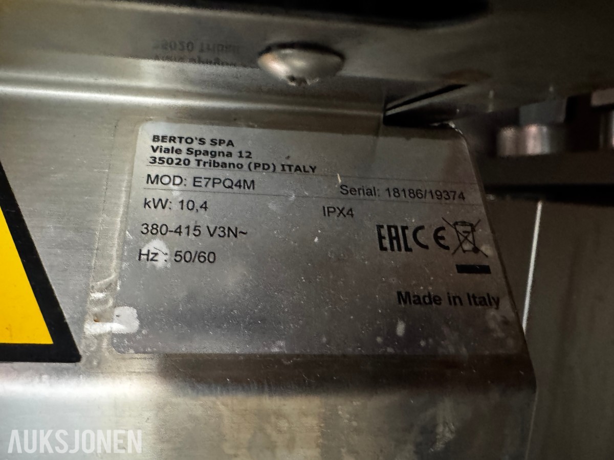 Berto`s E7PQ4M 10,4 KW 4 plater kokeplate