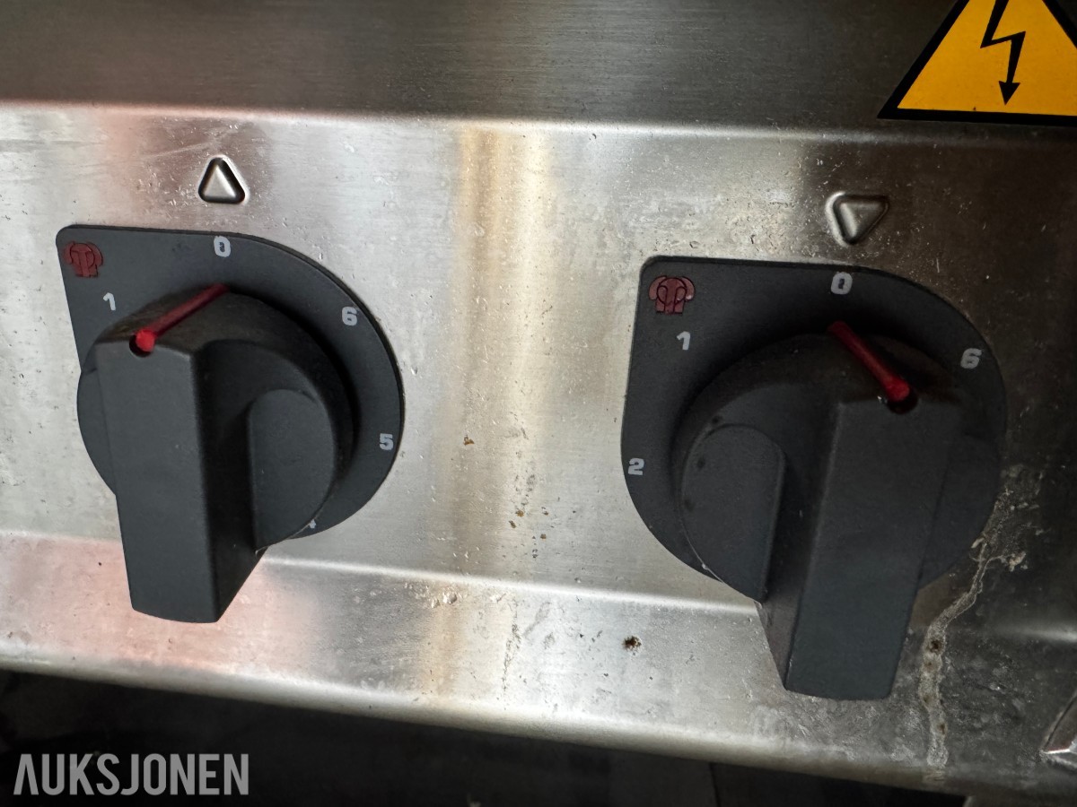 Berto`s E7PQ4M 10,4 KW 4 plater kokeplate
