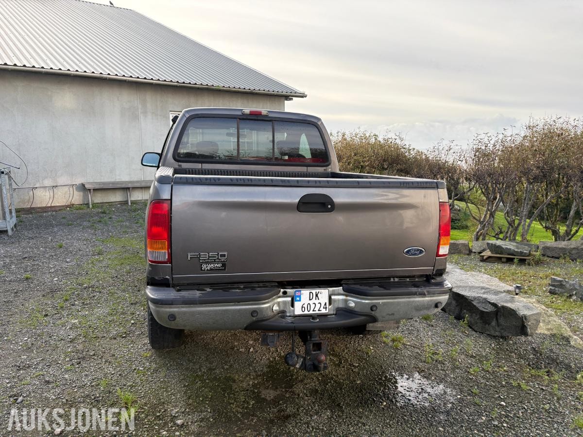 2003 Ford f-350 påkostet reparasjons objekt 