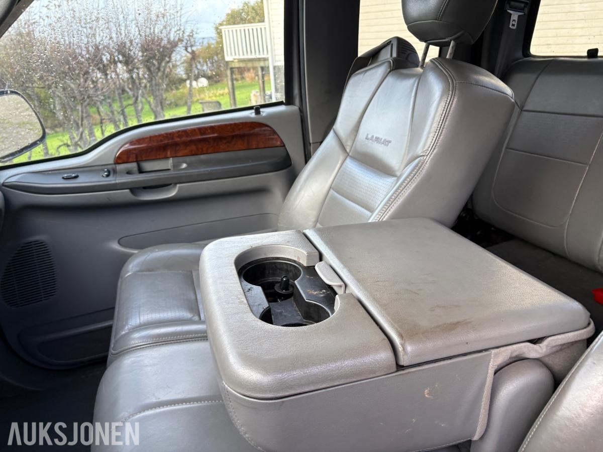 2003 Ford f-350 påkostet reparasjons objekt 
